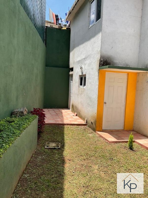 Casa en venta Fuera de Garita, Cuchilla del Carmen Sta. Cat. Pinula - 14