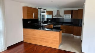 VERDINO APARTAMENTO DE DOS NIVELES EN ZONA 15 EN VENTA  — Apartamento en Venta en Verdino, Zona 15, Guatemala, Ciudad — miniatura 7 de 15