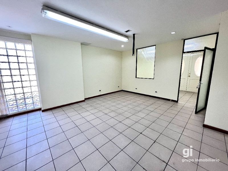 Edificio en venta en zona 10 - 9