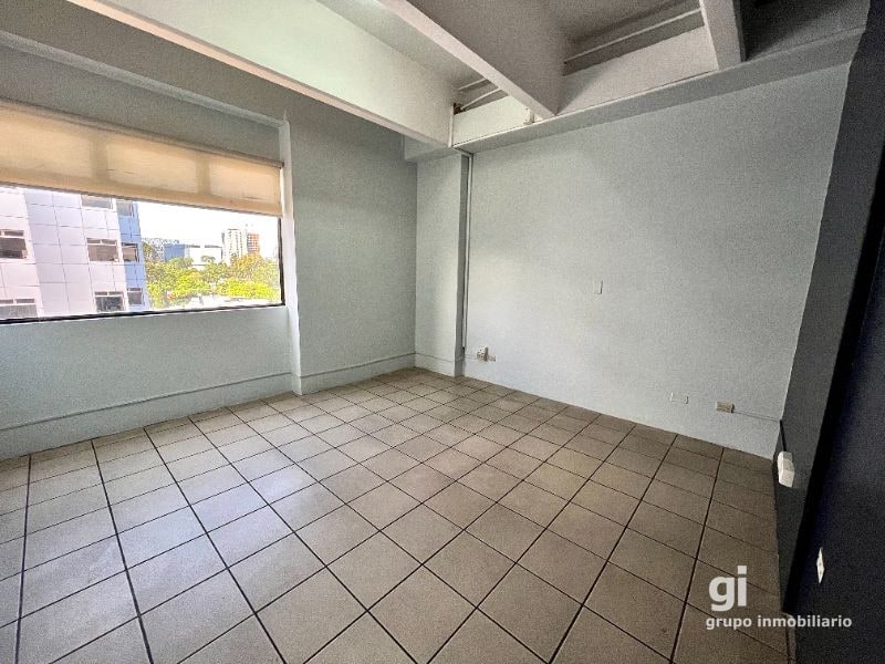 Edificio en venta en zona 10 - 4