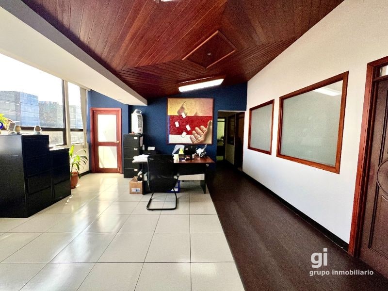 Edificio en venta en zona 10 - 14