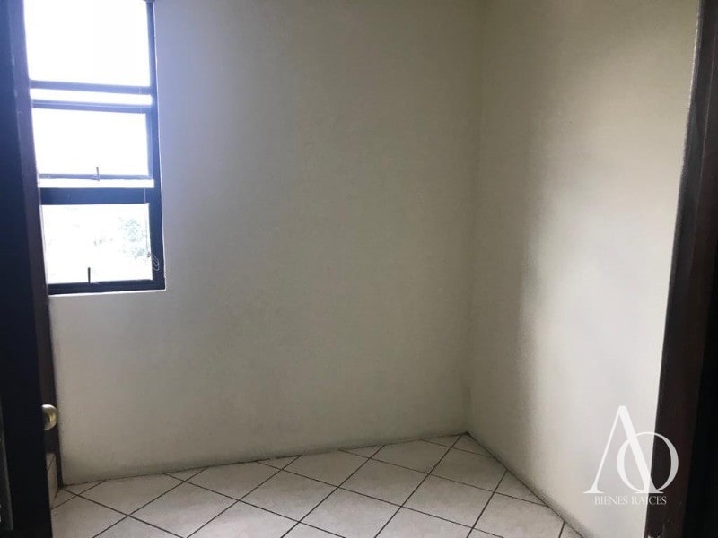 Apartamento en Alquiler Edificio Pacifica Plaza, zona 14 N6 / EN DIRECTO N04 - 9