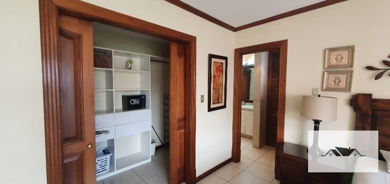 EN RENTA APARTAMENTO 184MTS AMUEBLADO ZONA 10 184MTS — Apartamento en Alquiler en Zona 10, Guatemala, Ciudad — foto 5 de 17