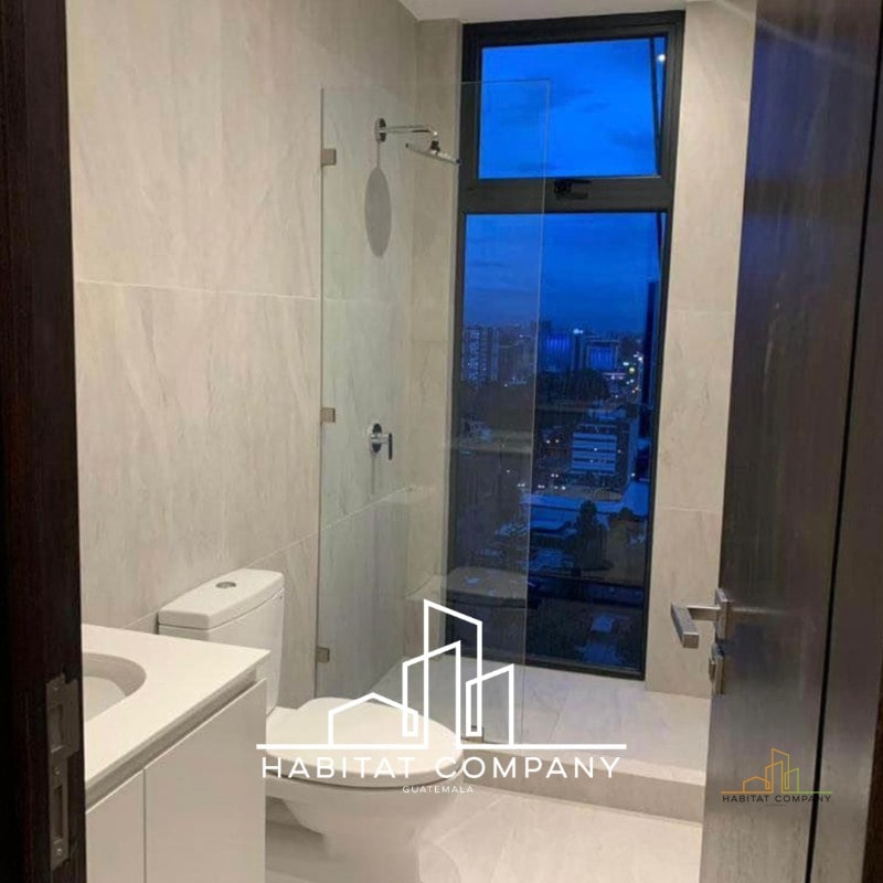 APARTAMENTO EN VENTA EN EDIFICIO VASANTA, ZONA 10, CIUDAD DE GUATEMALA — Apartamento en Venta en Vasanta, Zona 10, Guatemala, Ciudad — foto 3 de 7