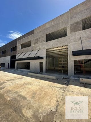 Ofibodega en Construcción en Venta en Carretera a San José Pinula, Km 18.5: Ideal para Empresas que Buscan un Espacio Funcional y Estratégico para su Operación. ¡Aprovecha esta Oportunidad para Crecer tu Negocio! — Bodega / Ofibodega en Venta en San José Pinula, Guatemala, Ciudad — miniatura 3 de 5