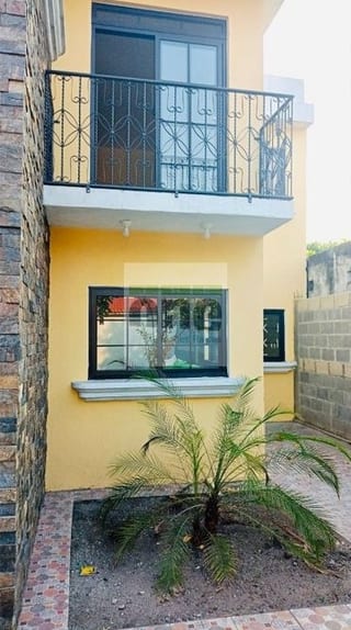 Escuintla TIQUISATE Vendo casa con 5 dormitorios — Casa en Venta en Escuintla, Escuintla — miniatura 6 de 9