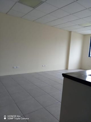 OFIBODEGA EN VENTA  ECO PLAZA KM. 22.5 CARRETERA A EL SALVADOR — Bodega / Ofibodega en Venta en Eco Plaza, Carretera a El Salvador, Guatemala, Ciudad — miniatura 4 de 9
