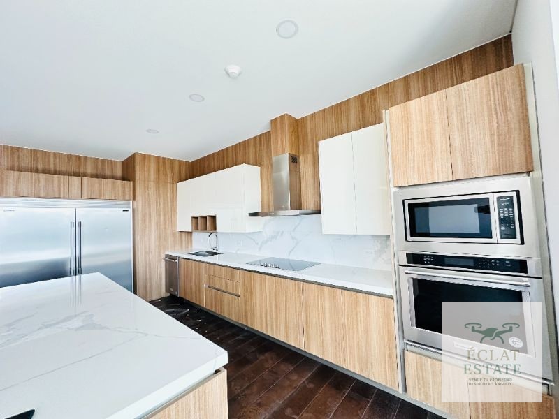 Apartamento Amueblado en ECHO Zona 14 | 3 Habitaciones + 3 Parqueos - 2