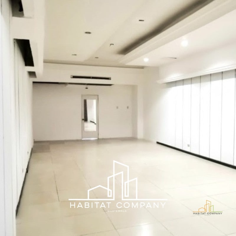 LOCAL COMERCIAL EN VENTA EN CENTRO COMERCIAL LA PRADERA, ZONA 10, CIUDAD DE GUATEMALA - 2