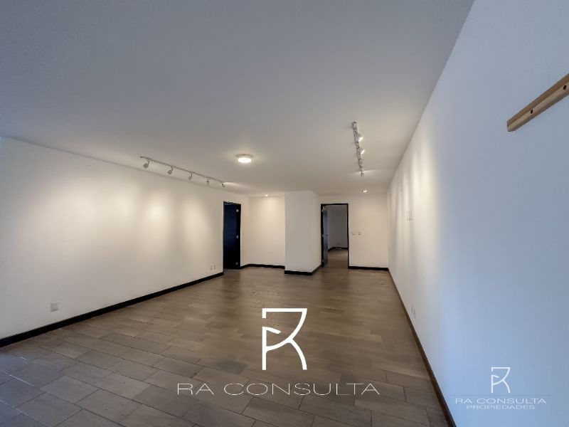 Apartamento amplio en Verona, zona 10 - 4
