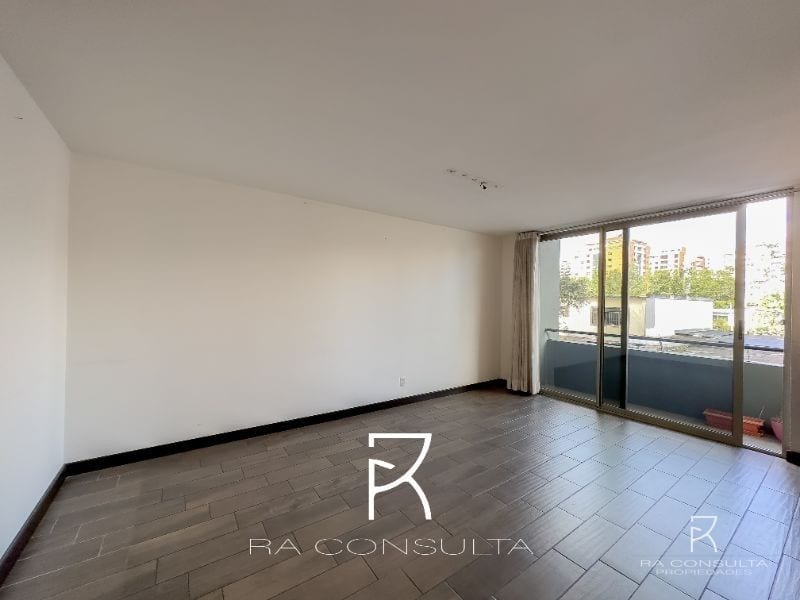 Apartamento amplio en Verona, zona 10 — Apartamento en Venta en Verona, Zona 10, Guatemala, Ciudad — foto 2 de 10