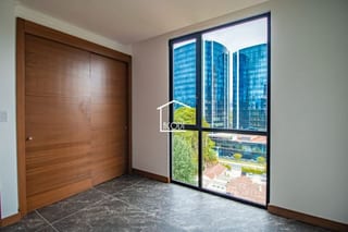 APARTAMENTO EN ZONA 10 — Apartamento en Venta en Zona 10, Guatemala, Ciudad — miniatura 4 de 4