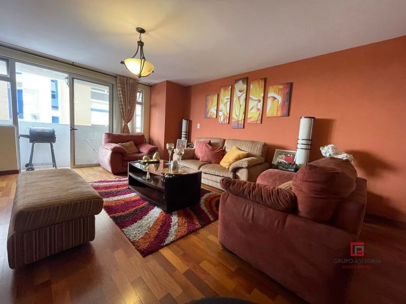 Apartamento en venta en Las Gemas zona 11 - 9