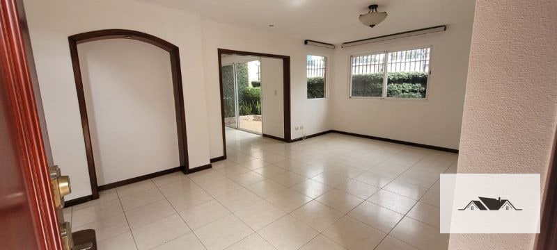 EN RENTA CASA ZONA 14 LA CAÑADA 325 mts2 — Casa en Alquiler en La Cañada, Zona 14, Guatemala, Ciudad — foto 17 de 17