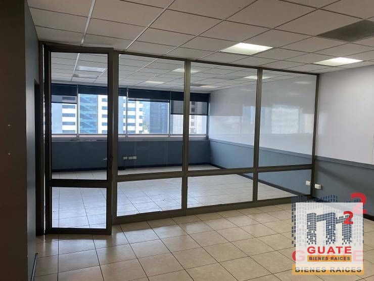 Oficina en Alquiler, Zona 10 - 5