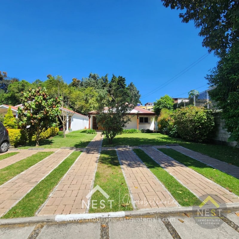 Casa de un nivel, 3 habitaciones y 3 parqueos en renta | SAN LUCAS - Choacorral. - 16