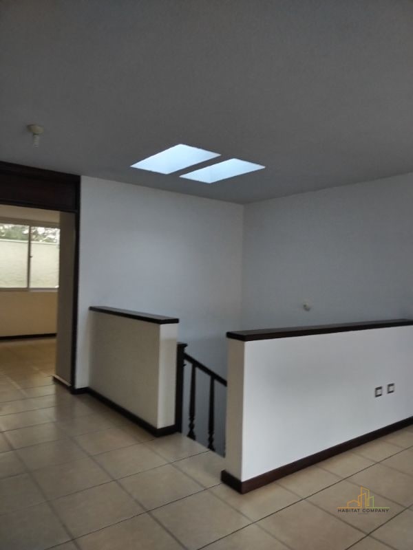 Casa en Residenciales Santa Monica Km 16.5 CAES entrada Olmeca Don Justo Fraijanes - 2
