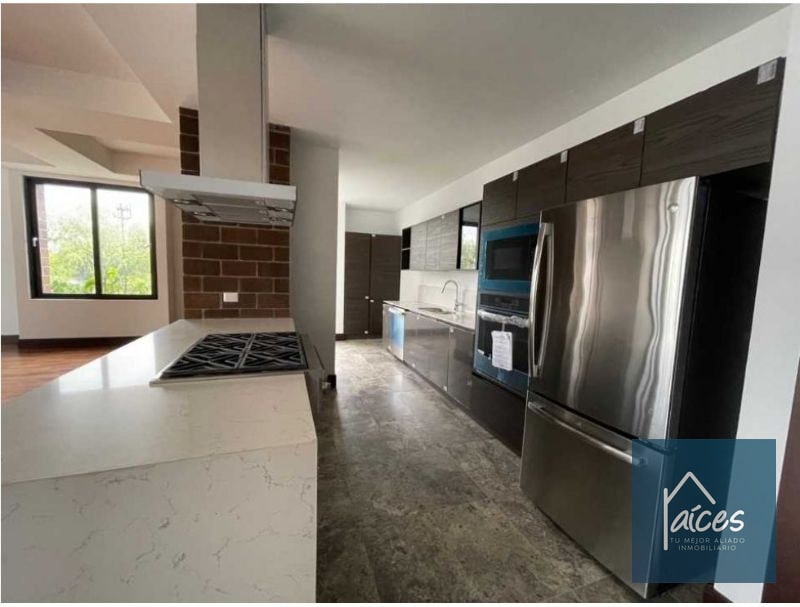 Apartamento en venta LAUREL Zona 15 (D) - 2