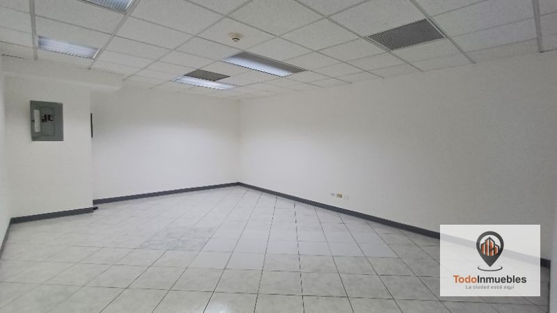 Oficina en Renta en Europlaza z14 - 3