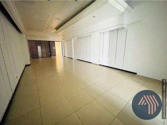 ALQUILER DE LOCAL COMERCIAL 77.75MT2 - LA PRADERA, ZONA 10 - 9