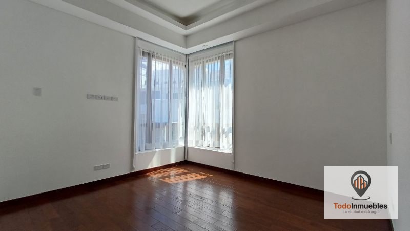 Apartamento en Renta en Ramblas Cayalá  - 2