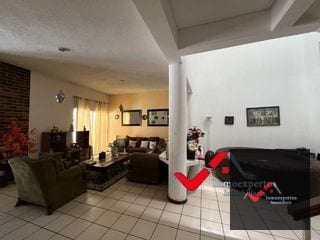 CASA EN VENTA KM 16 CARRETERA A EL SALVADOR TERRAVISTA — Casa en Venta en Terravista, Carretera a El Salvador, Guatemala, Ciudad — miniatura 4 de 16