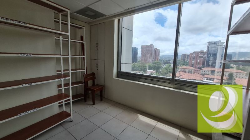 OFICINA EN RENTA EN PASEO PLAZA ZONA 10 - 3