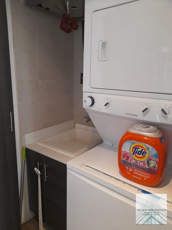 Renta apartamento zona 15VH2 2 hab - 4