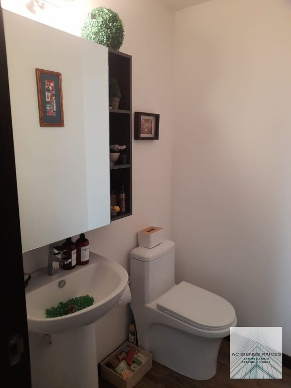 Renta  apartamento zona 15VH2 2 hab - 5