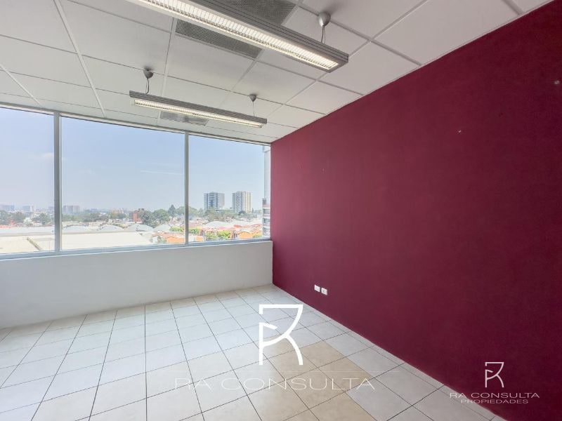Ganga Oficina en Venta Zona Pradera Zona 10 - 9