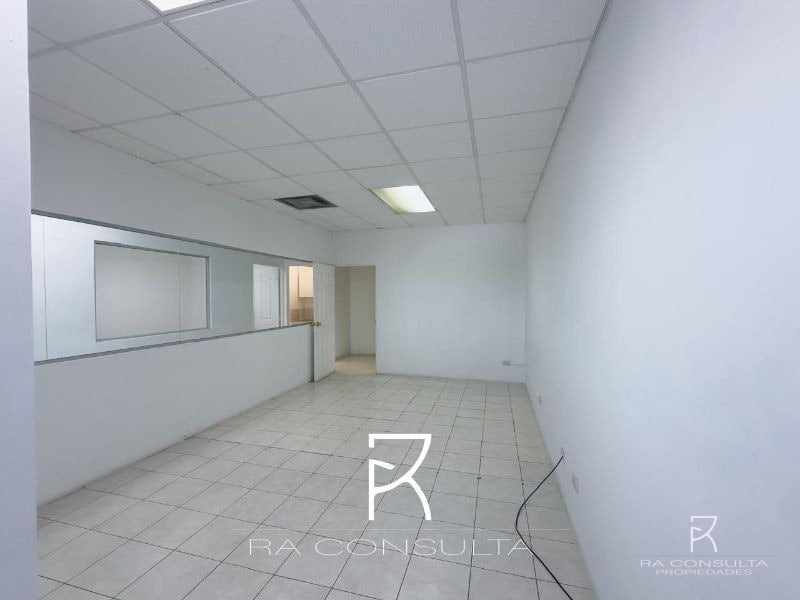 Ganga Oficina en Venta Zona Pradera Zona 10 - 7