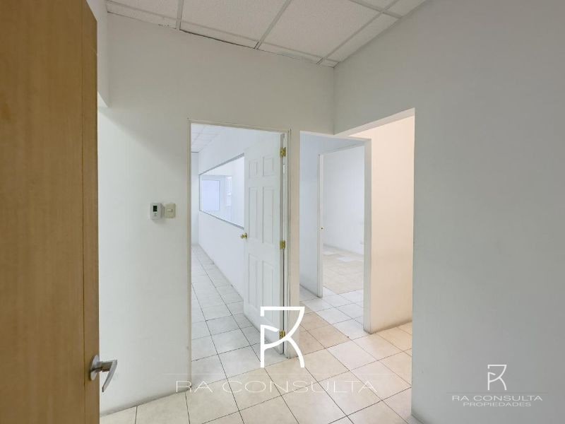 Ganga Oficina en Venta Zona Pradera Zona 10 - 8