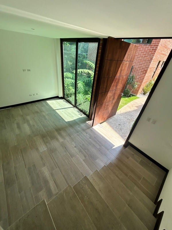 Townhouse en renta zona 15 VH1 — Casa en Alquiler en Zona 15, Guatemala, Ciudad — foto 2 de 17