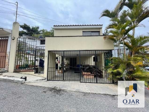 Residencia con apartamento en venta, dentro de condominio en Bvld Tulam Tzu - 11