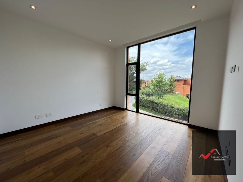 CASA EN VENTA ZONA 16 EN SAN ISIDRO EL PULTÉ GOLF - 9
