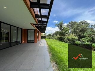 CASA EN VENTA ZONA 16  — Casa en Venta en San Isidro, Zona 16, Guatemala, Ciudad — miniatura 1 de 14