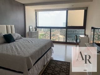 Apartamento en Renta amueblado zona 10 — Apartamento en Alquiler en Veinti4, Zona 10, Guatemala, Ciudad — miniatura 2 de 6