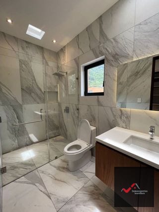CASA EN VENTA ZONA 16  — Casa en Venta en San Isidro, Zona 16, Guatemala, Ciudad — miniatura 4 de 14