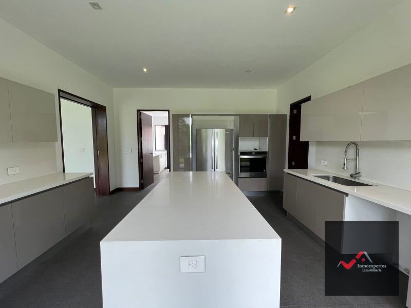 CASA EN VENTA ZONA 16 EN SAN ISIDRO EL PULTÉ GOLF - 6
