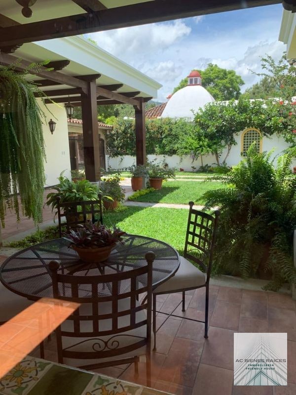 Casa renta amueblada Cond. Villas de Santa Catarina Bobadilla Antigua Guatemala - 12