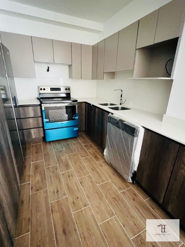 Vendo apartamento de 2 dormitorios en zona 10 - 11