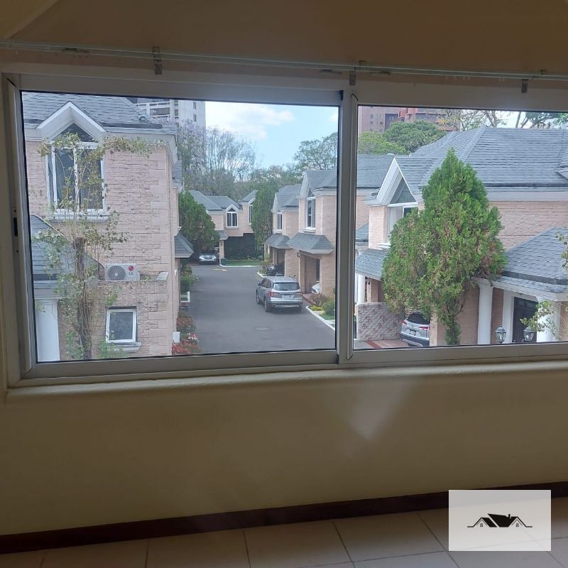 En Renta Hermosa Casa Zona 10 Condominio Reina Sofia — Casa en Alquiler en Zona 10, Guatemala, Ciudad — foto 8 de 10