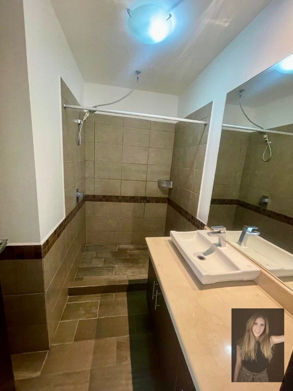 Apartamento en renta Edificio Verona zona 10 - 9