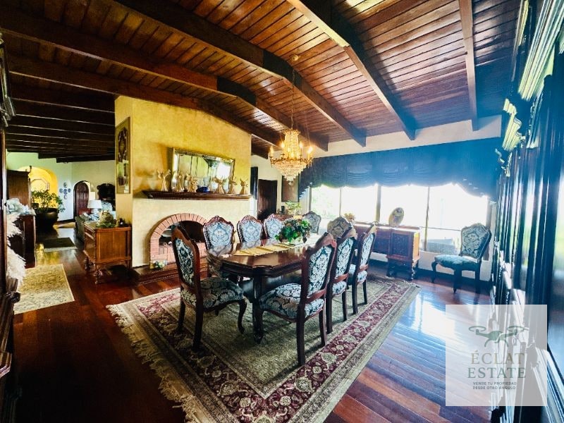 Excepcional Casa Residencial En Renta En San Rafael 1, Km 9 CAES: Grandiosidad y Elegancia en 1,025 m² - 3