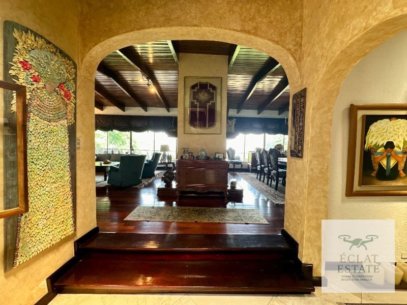 Excepcional Casa Residencial En Renta En San Rafael 1, Km 9 CAES: Grandiosidad y Elegancia en 1,025 m² - 10