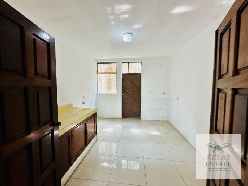 Edificio en Renta KM 8 Carretera a El Salvador | Ideal Clínica, Oficinas o Corporativo - 14