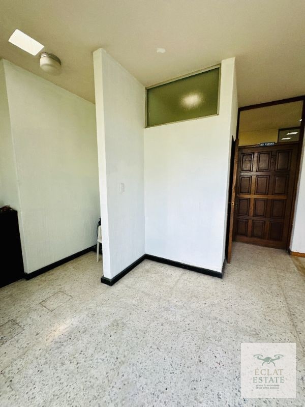 Edificio en Renta KM 8 Carretera a El Salvador | Ideal Clínica, Oficinas o Corporativo - 10