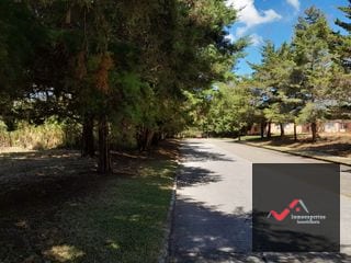 TERRENO EN VENTA CARRETERA A EL SALVADOR  CASA Y CAMPO  KM. 23.5  — Terreno en Venta en Carretera a El Salvador, Guatemala, Ciudad — miniatura 1 de 9
