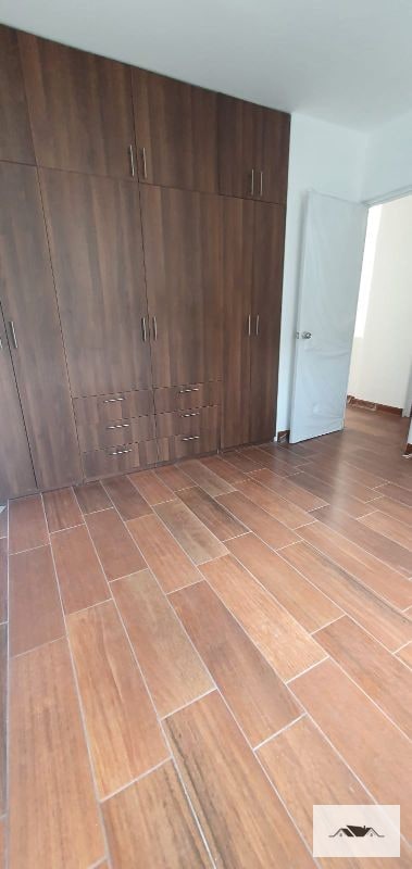 EN VENTA CASA NUEVA ZONA 16 HACIENDA REAL DENTRO DE CONDOMINIO — Casa en Venta en Hacienda Real, Zona 16, Guatemala, Ciudad — foto 9 de 15