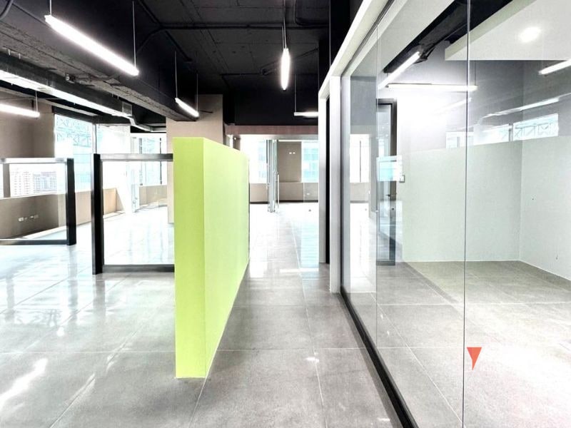 ALQUILER OFICINA ZONA 14, EUROPLAZA - 3